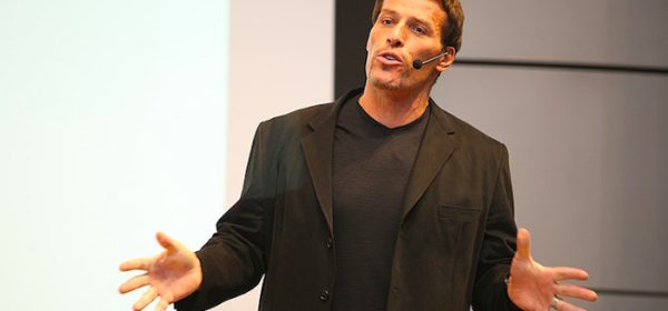 Stefan talks about Tony Robbins' top 10 rules for success and fulfillment